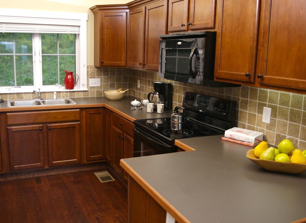 Willoughvale Inn Westmore Newport Habitación foto
