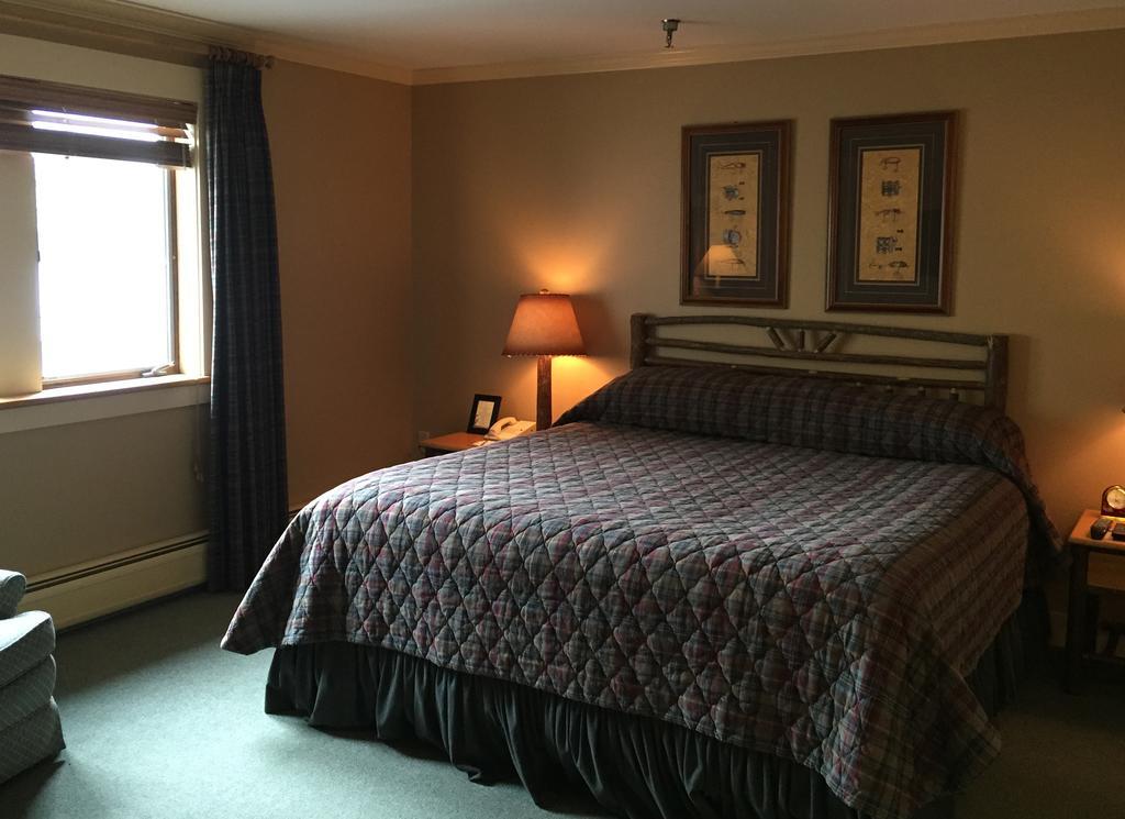 Willoughvale Inn Westmore Newport Habitación foto