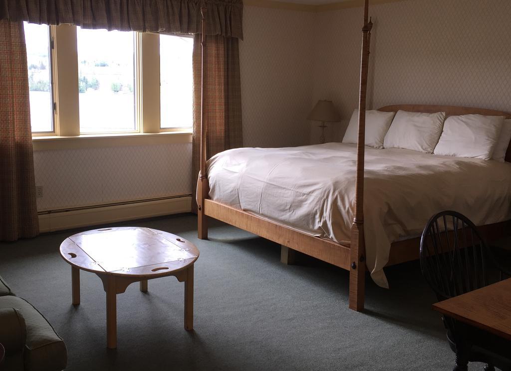 Willoughvale Inn Westmore Newport Habitación foto
