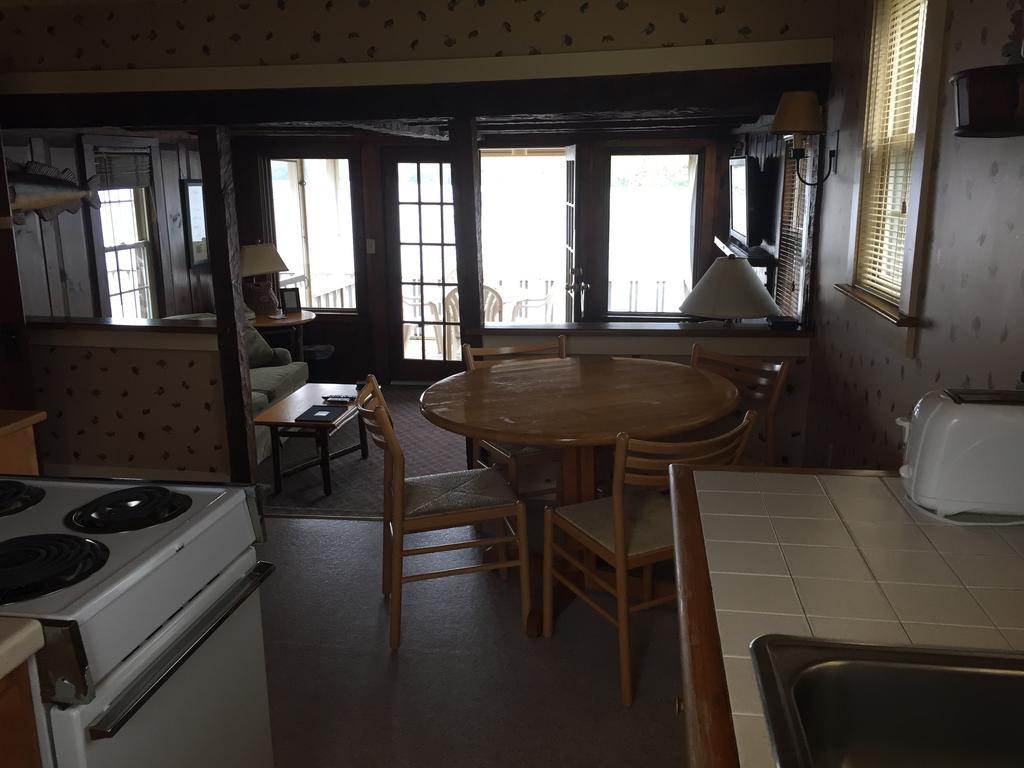 Willoughvale Inn Westmore Newport Habitación foto