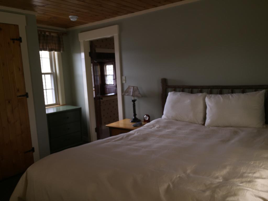 Willoughvale Inn Westmore Newport Habitación foto